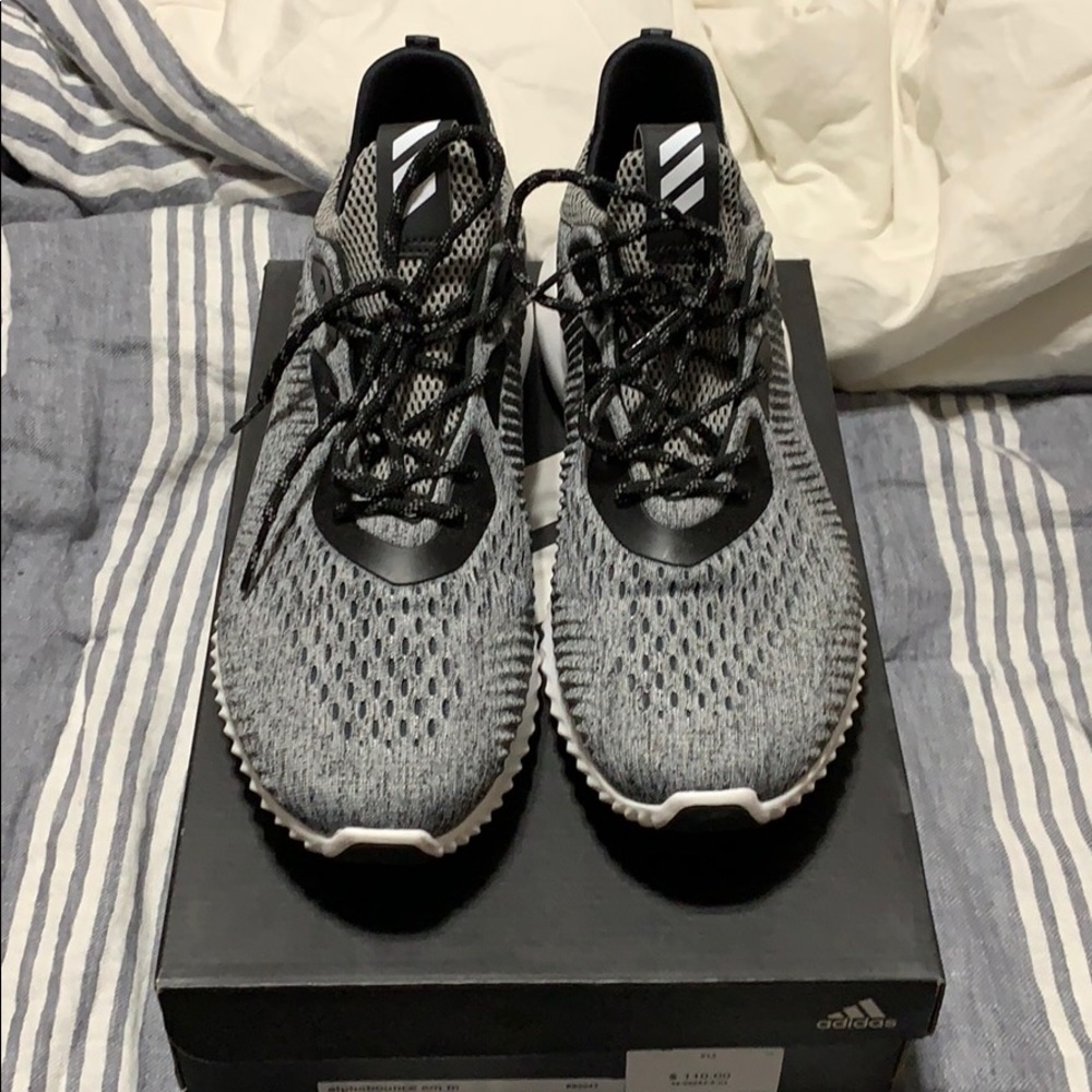 Adidas Alphabounce